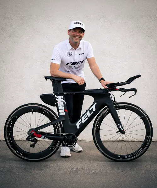 Sample 12-week IRONMAN training schedule showing weekly workout structure